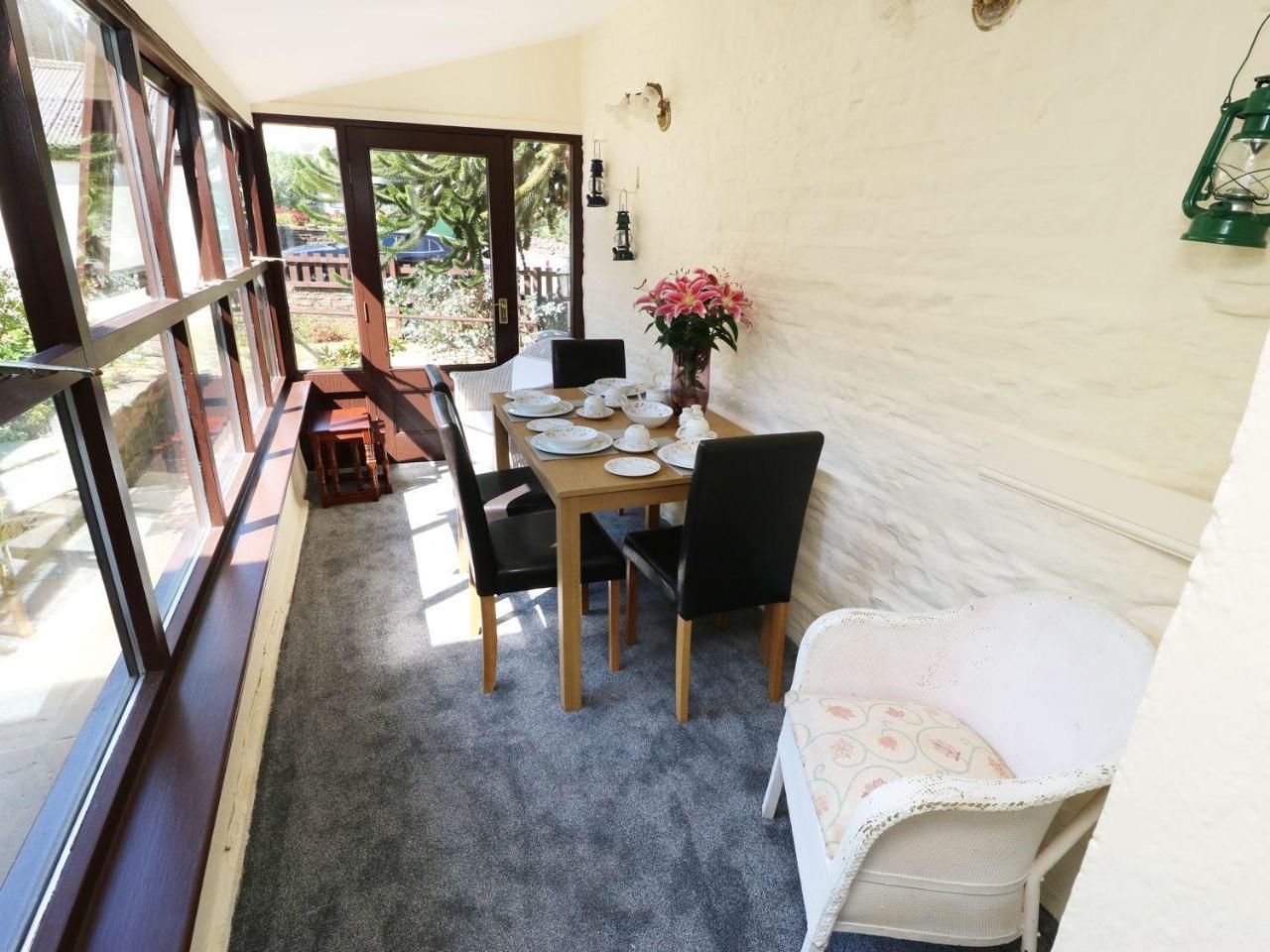 West End House Villa Bradford  Dış mekan fotoğraf